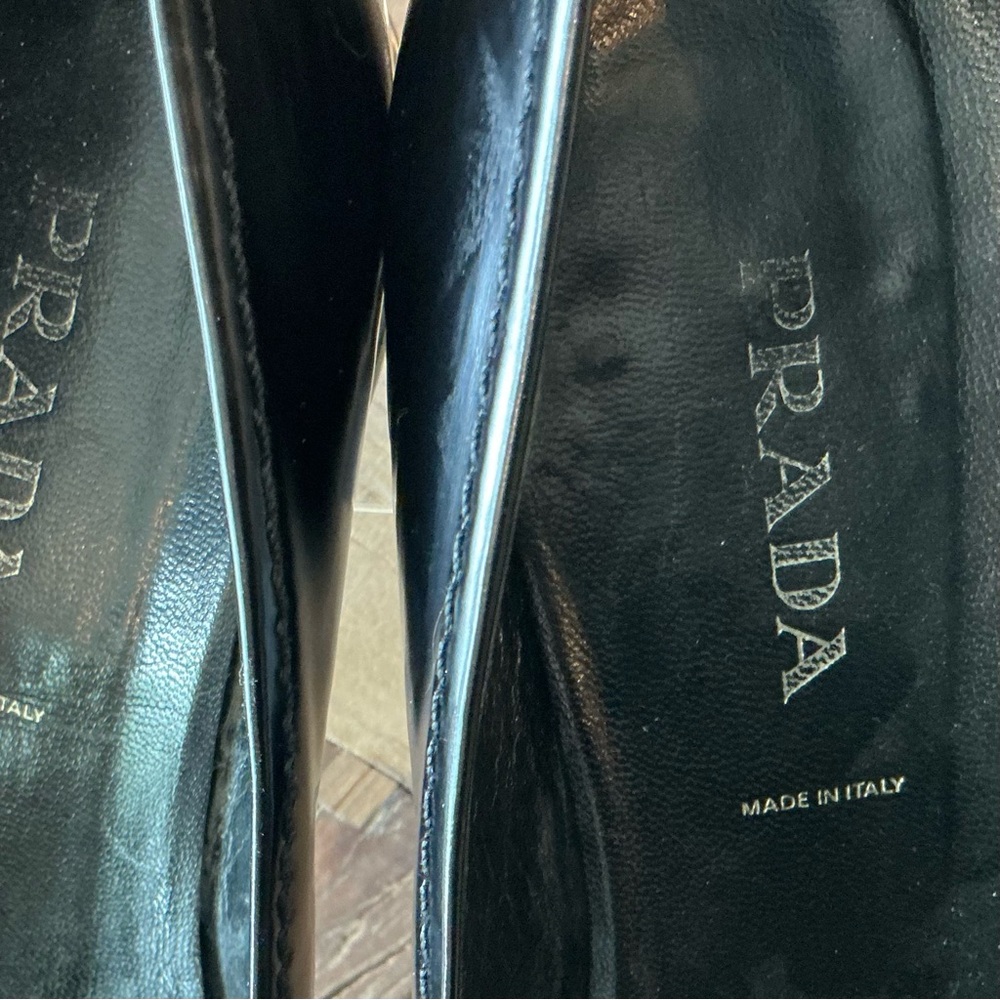 Prada Classic Black Leather Loafer, Silver Buckle, Size 39 - Picture 4 of 6